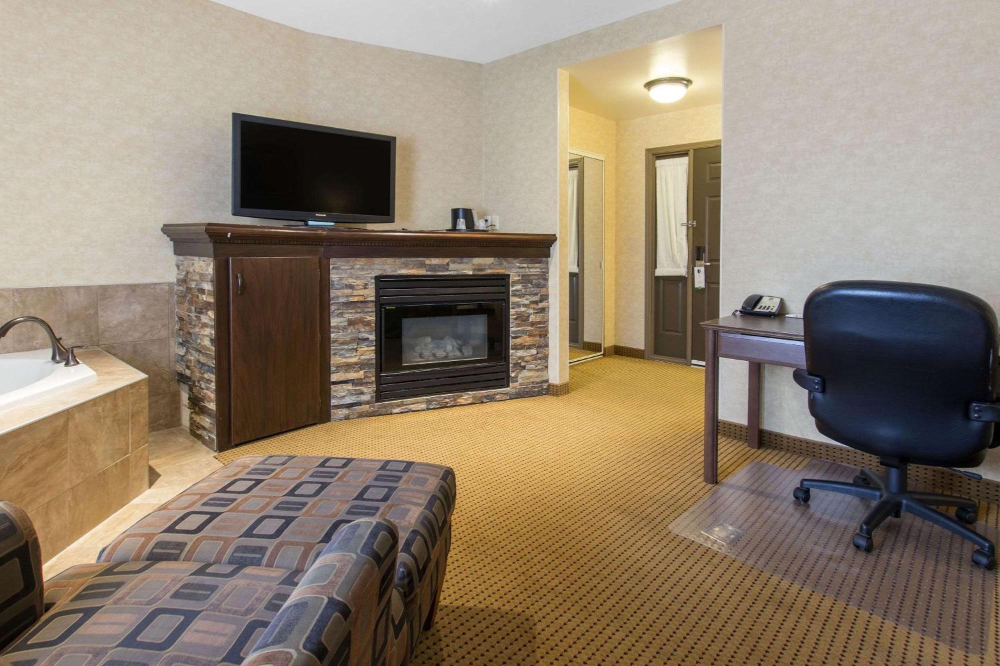 Flamingo Hotel Medicine Hat Exteriér fotografie