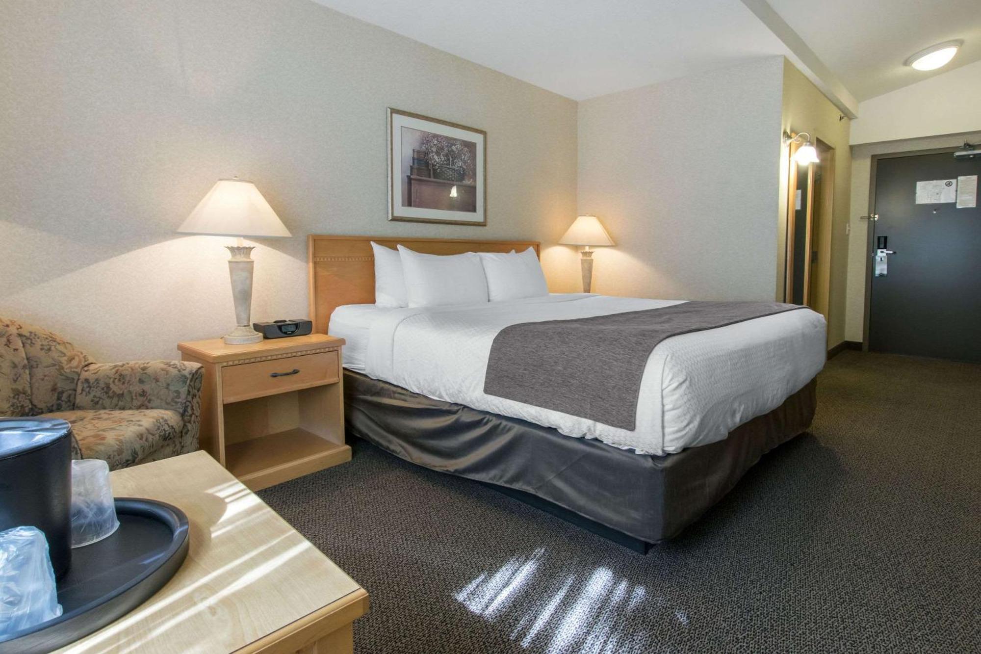 Flamingo Hotel Medicine Hat Exteriér fotografie